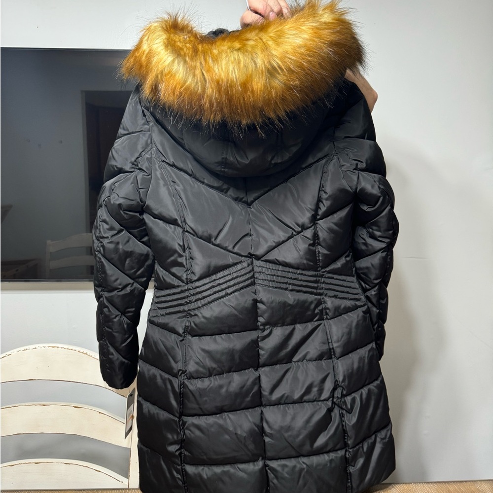 Guess Woman Long Jacket Puffer size S NEW